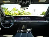 Cadillac Escalade ESV — photo 7