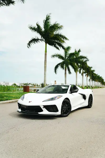 Chevrolet Corvette C8 (2026) — photo 1 of 8